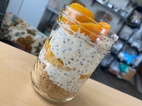 Mango Cheesecake overnight oats