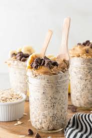 Brodey's Overnight Oats- Peanut Butter Banana Chocolate Chip