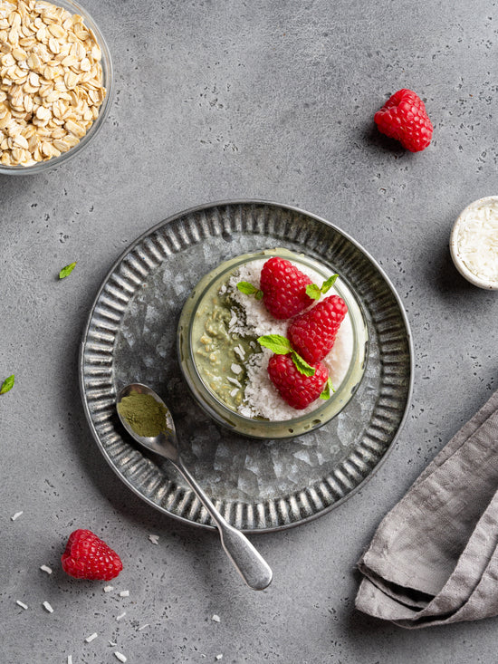 Raspberry Matcha Cheesecake Overnight Oats